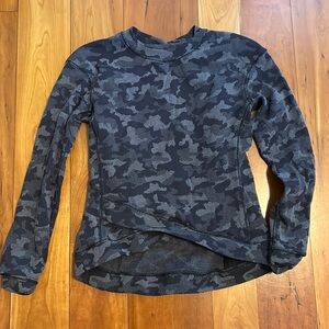 Lululemon athletic top